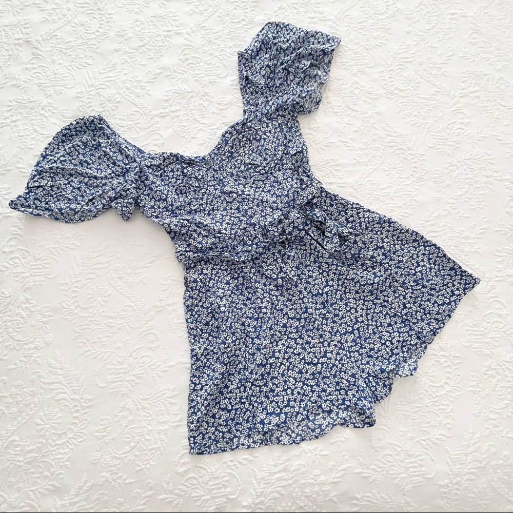 NWOT Lulus Sweet Sensation Blue Floral Print Short Sleeve Romper Small - Picture 6 of 11